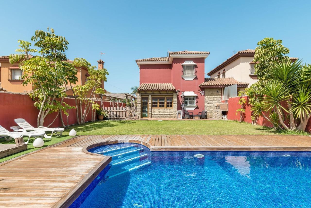 Villa Marty - Mayores De 25 Anos Chiclana de la Frontera Extérieur photo